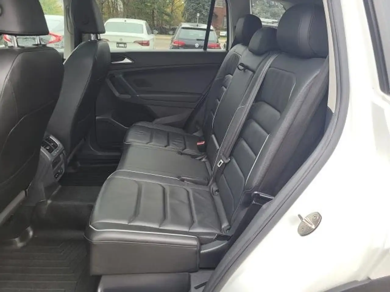 Volkswagen Tiguan снимка Volkswagen Tiguan