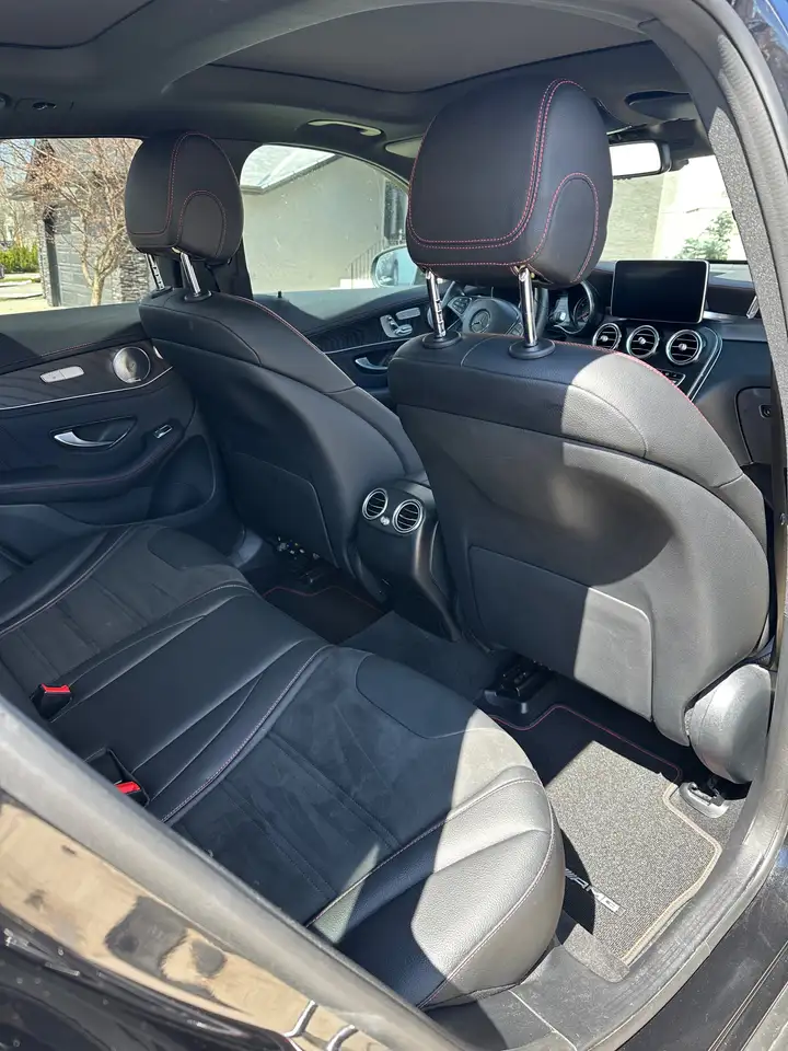 Mercedes-Benz GLC снимка Mercedes-Benz GLC
