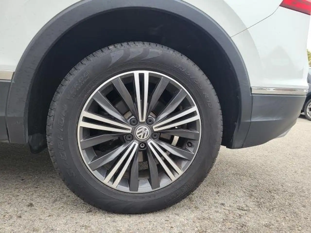 Volkswagen Tiguan снимка Volkswagen Tiguan