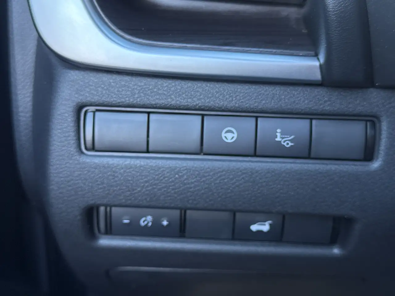 Nissan Rogue photo Nissan Rogue