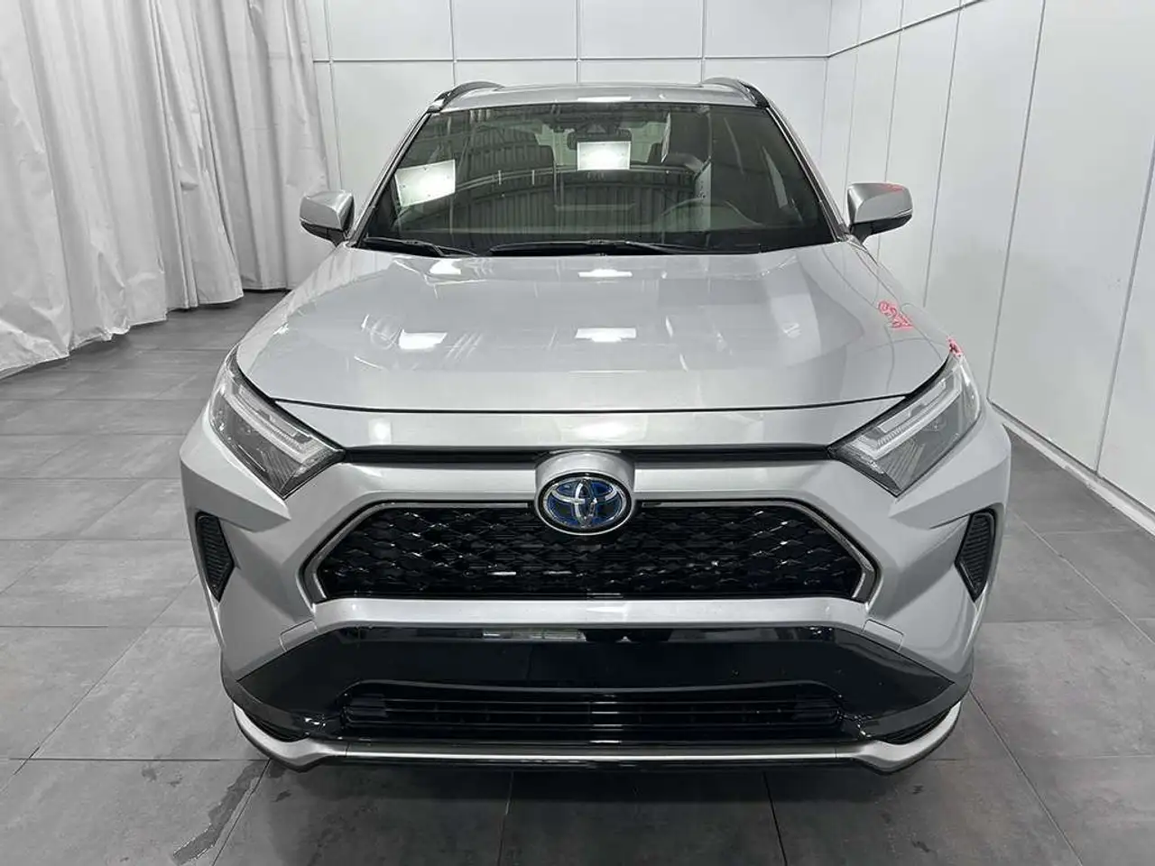 Toyota RAV 4 Prime fotografie Toyota RAV 4 Prime