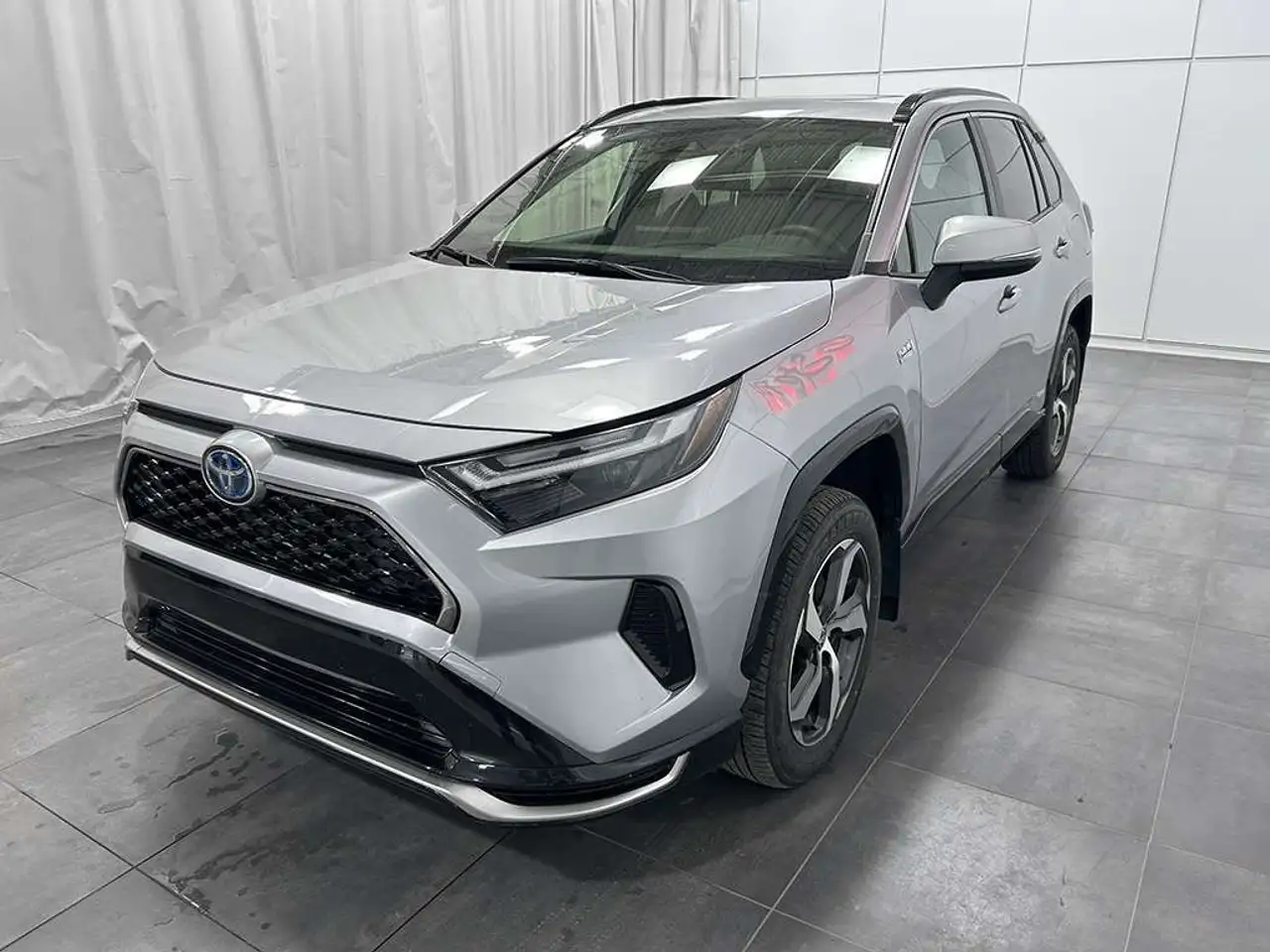 Toyota RAV 4 Prime fotografie Toyota RAV 4 Prime