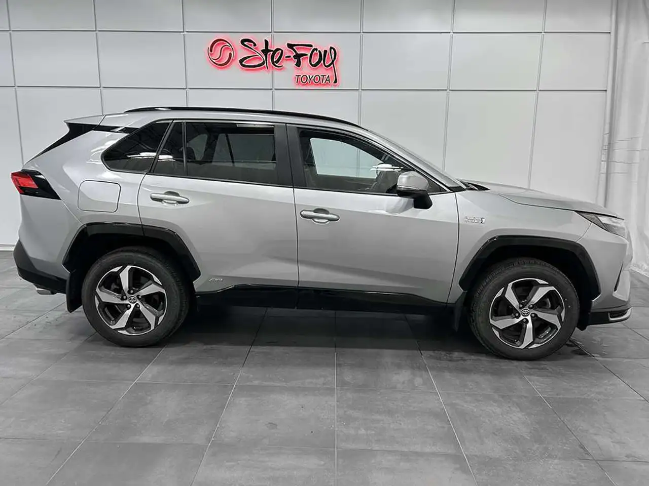 Toyota RAV 4 Prime fotografie Toyota RAV 4 Prime