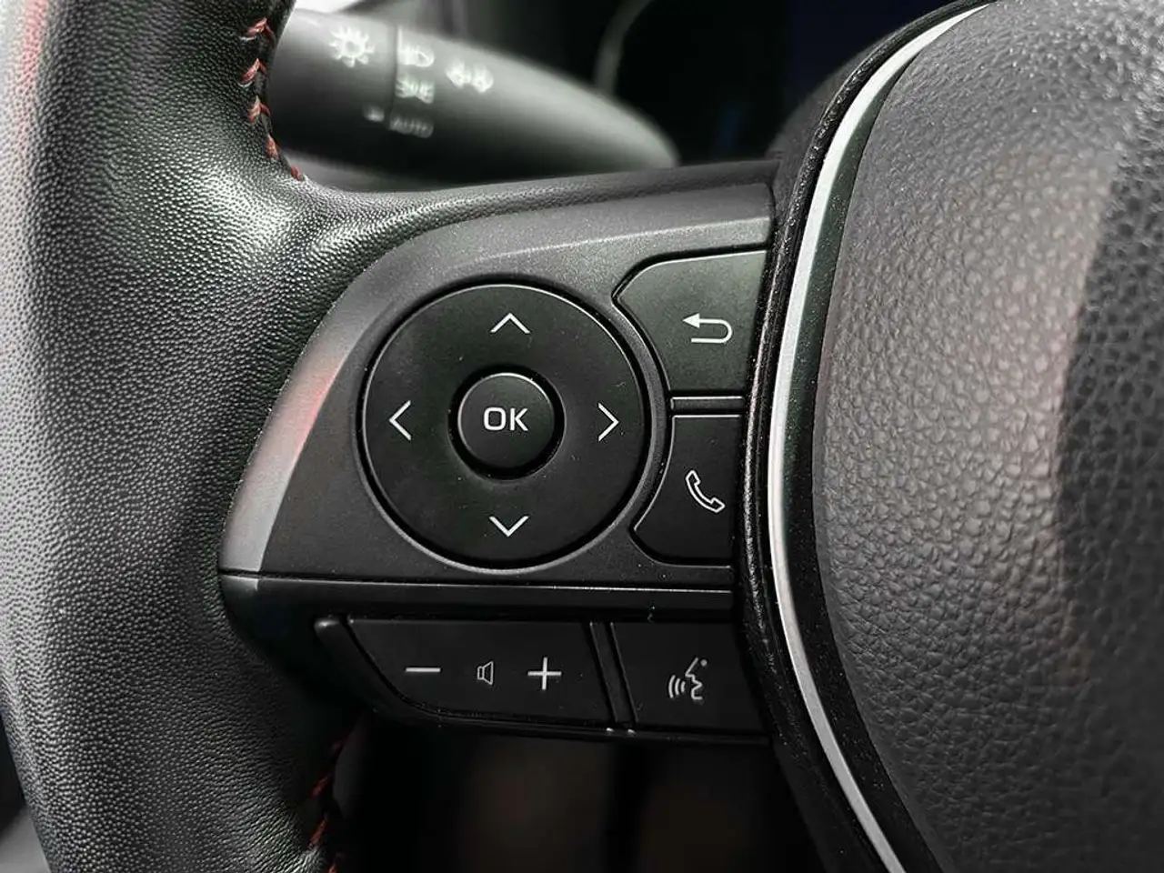 Toyota RAV 4 Prime fotografie Toyota RAV 4 Prime