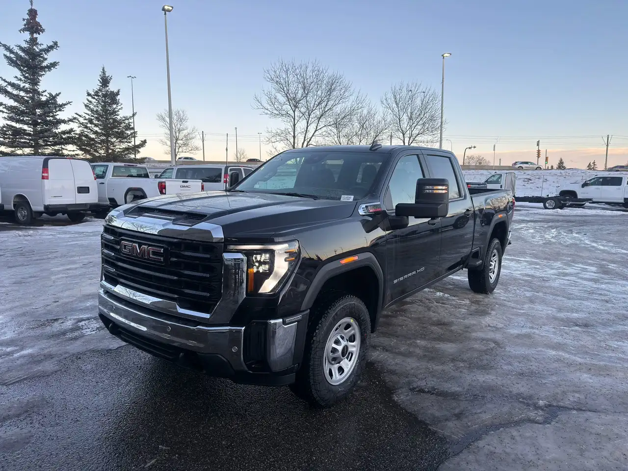 GMC Sierra 3500HD снимка GMC Sierra 3500HD