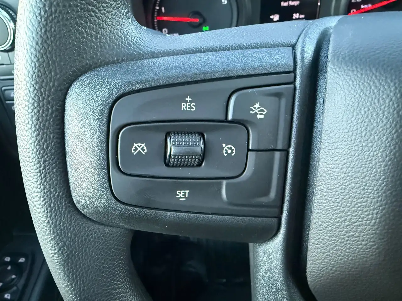 GMC Sierra 3500HD снимка GMC Sierra 3500HD