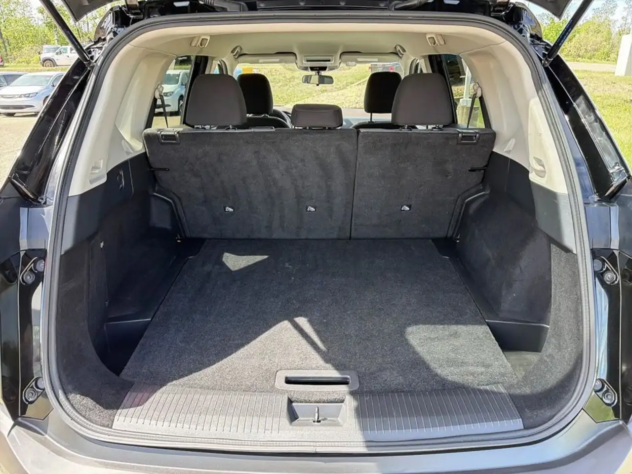 Nissan Rogue photo Nissan Rogue