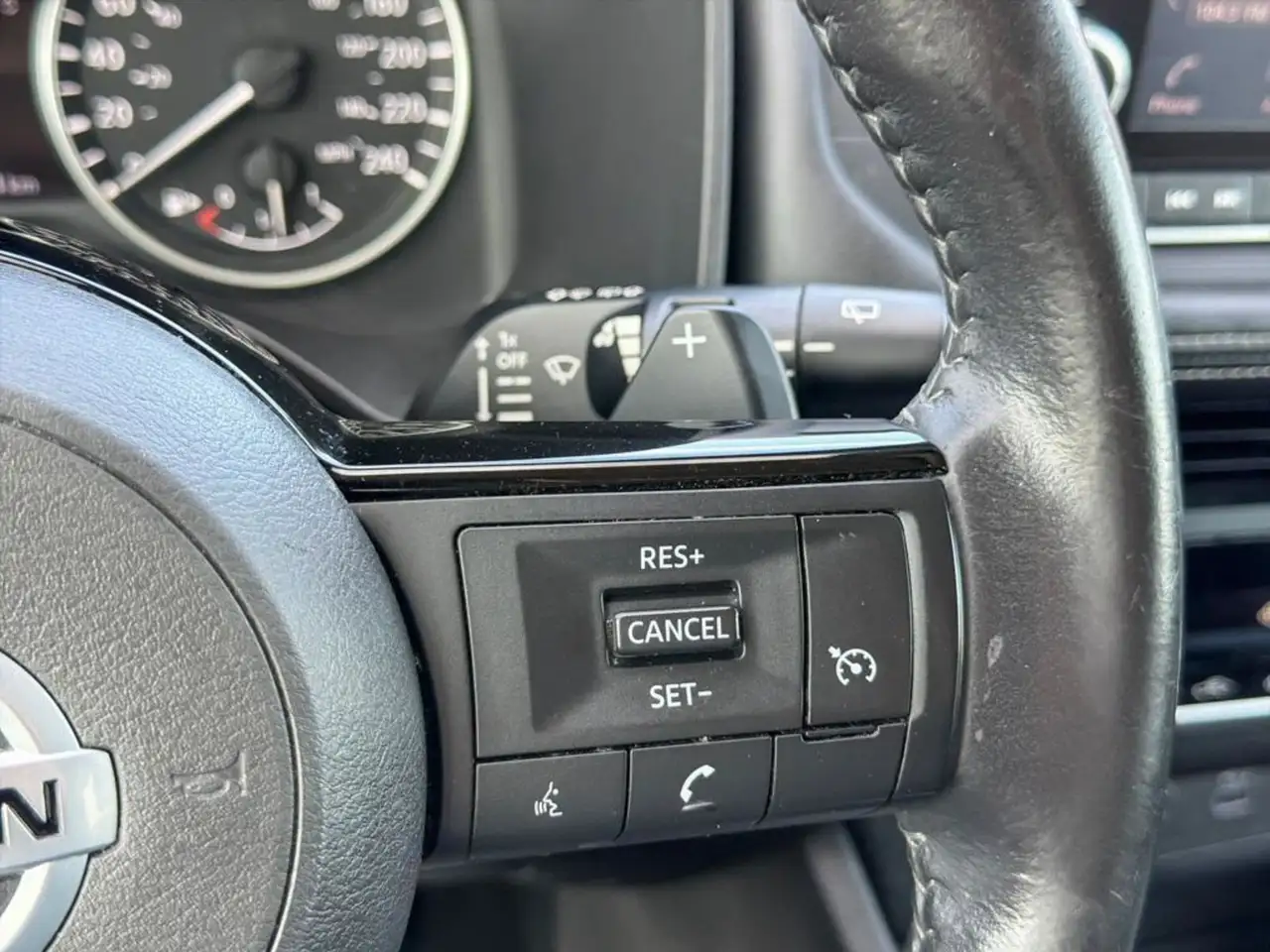 Nissan Rogue photo Nissan Rogue