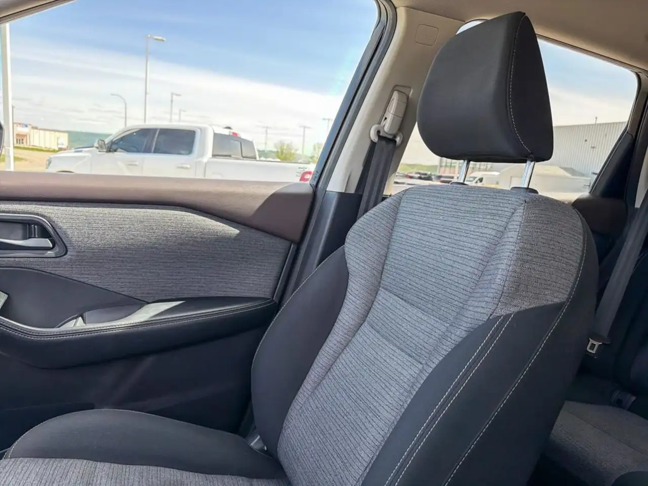 Nissan Rogue photo Nissan Rogue