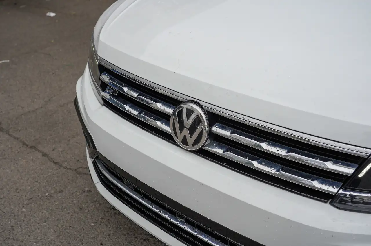 Volkswagen Tiguan photo Volkswagen Tiguan