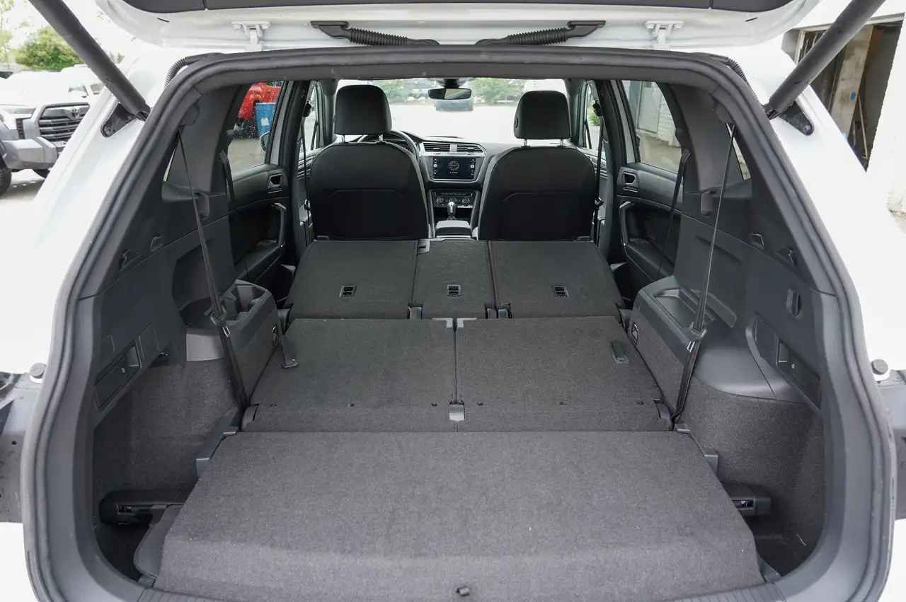 Volkswagen Tiguan photo Volkswagen Tiguan