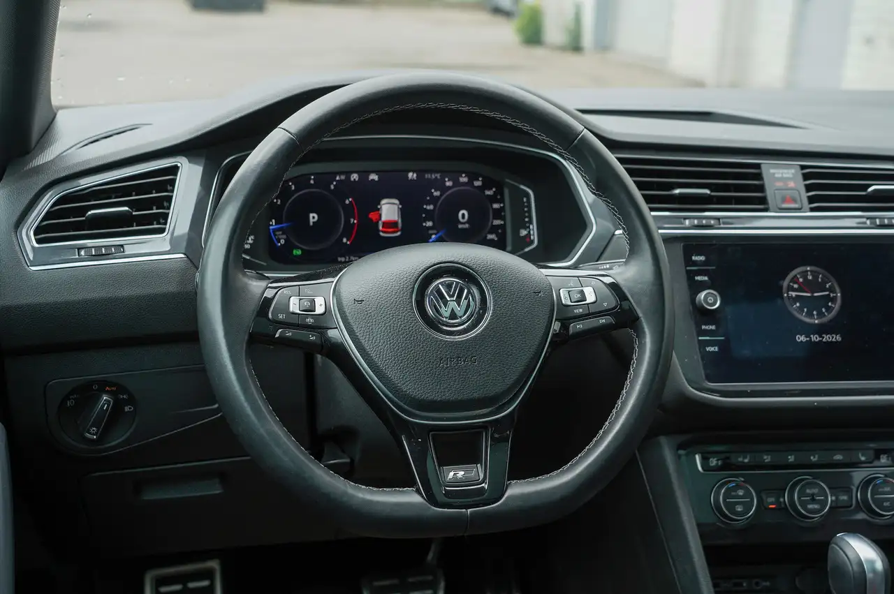 Volkswagen Tiguan photo Volkswagen Tiguan
