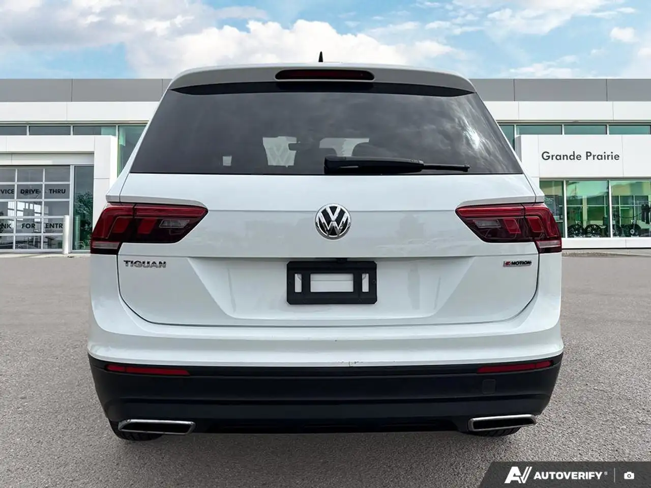 Volkswagen Tiguan снимка Volkswagen Tiguan