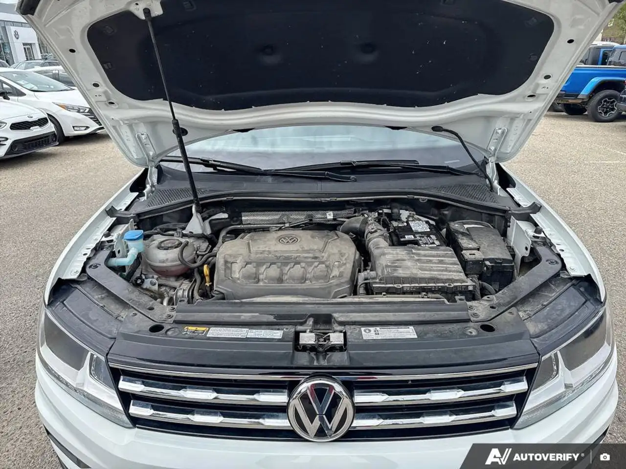 Volkswagen Tiguan снимка Volkswagen Tiguan