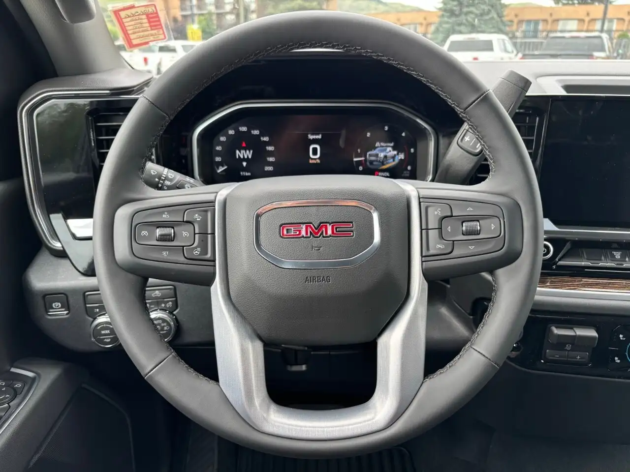 GMC Sierra 3500HD снимка GMC Sierra 3500HD