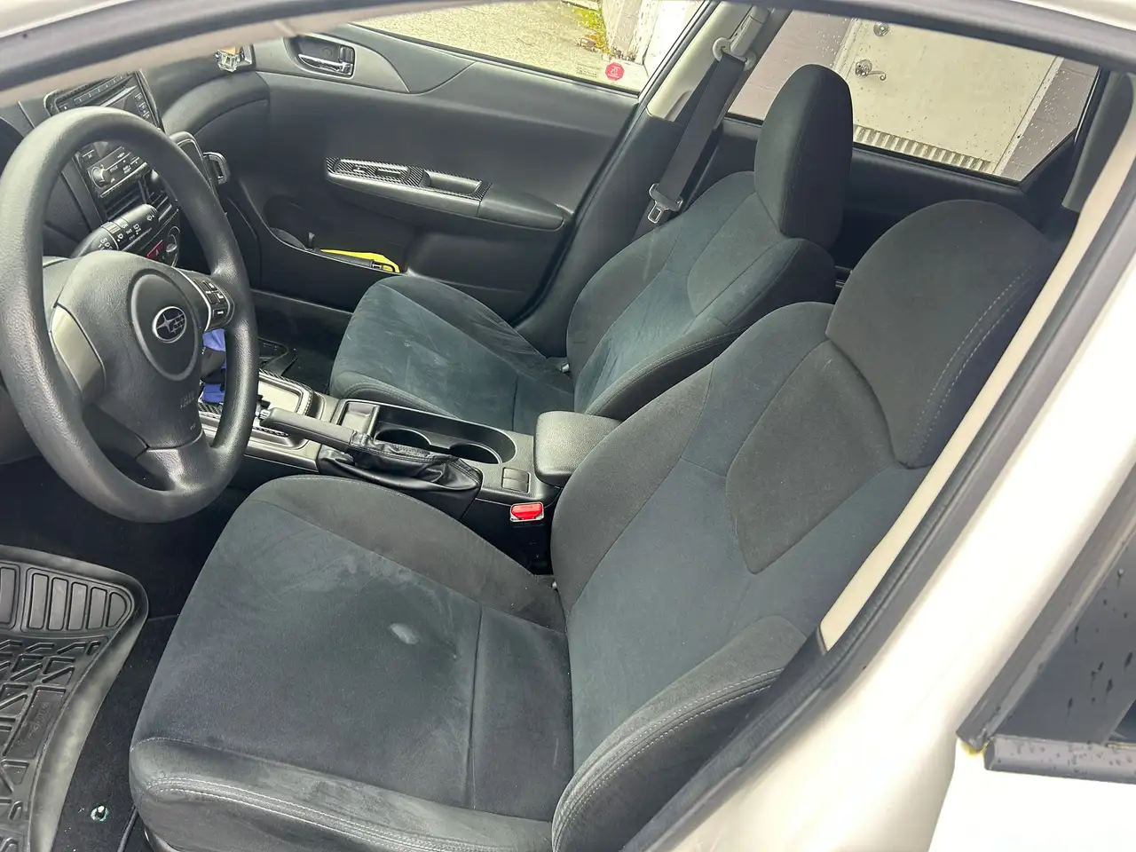 Subaru Impreza photo Subaru Impreza