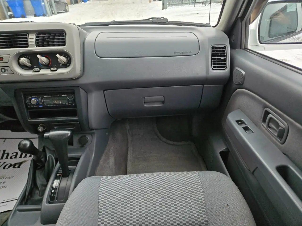 Nissan Frontier photo Nissan Frontier