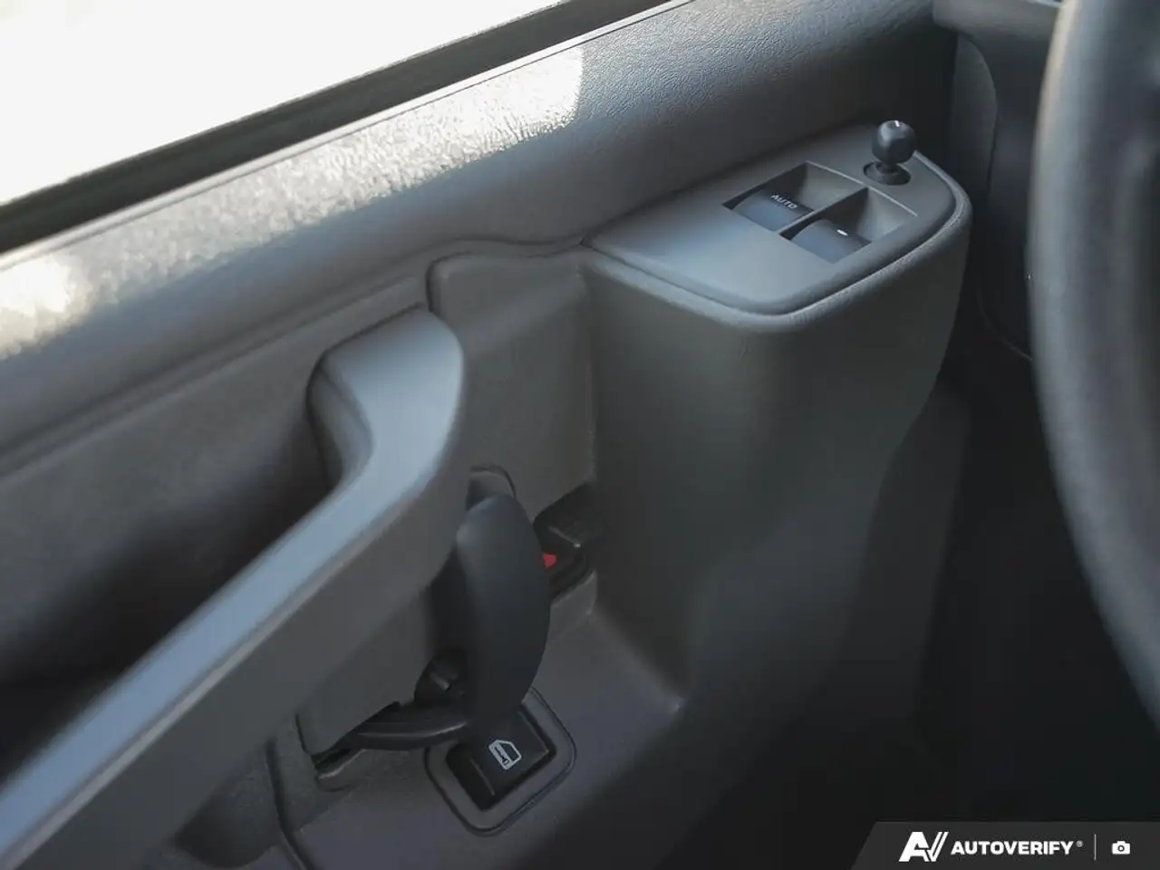 GMC Savana снимка GMC Savana