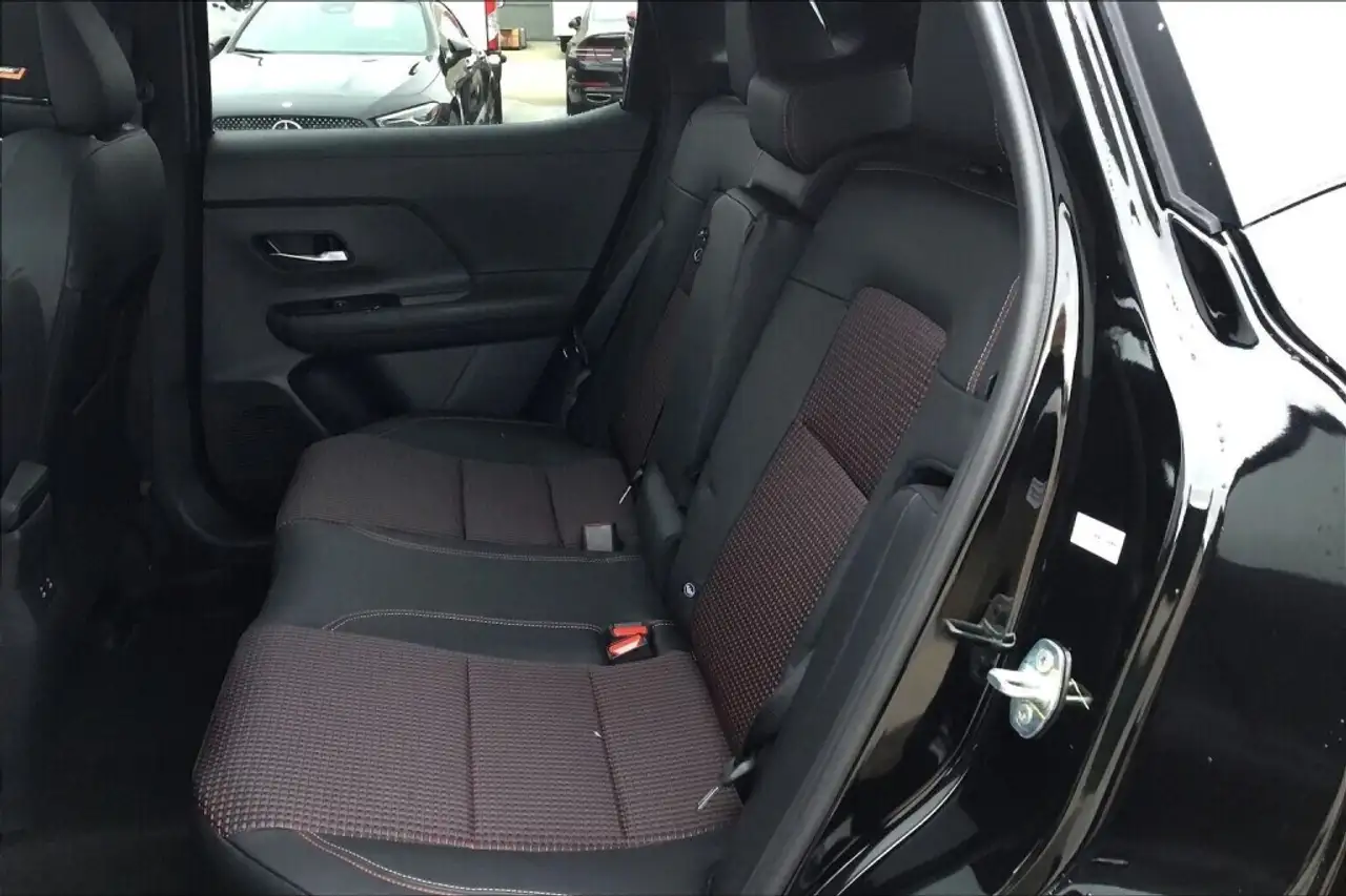Nissan Kicks photo Nissan Kicks