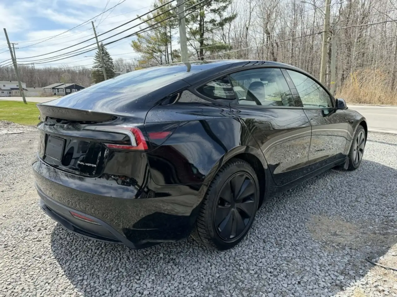 Tesla Model 3 photo Tesla Model 3