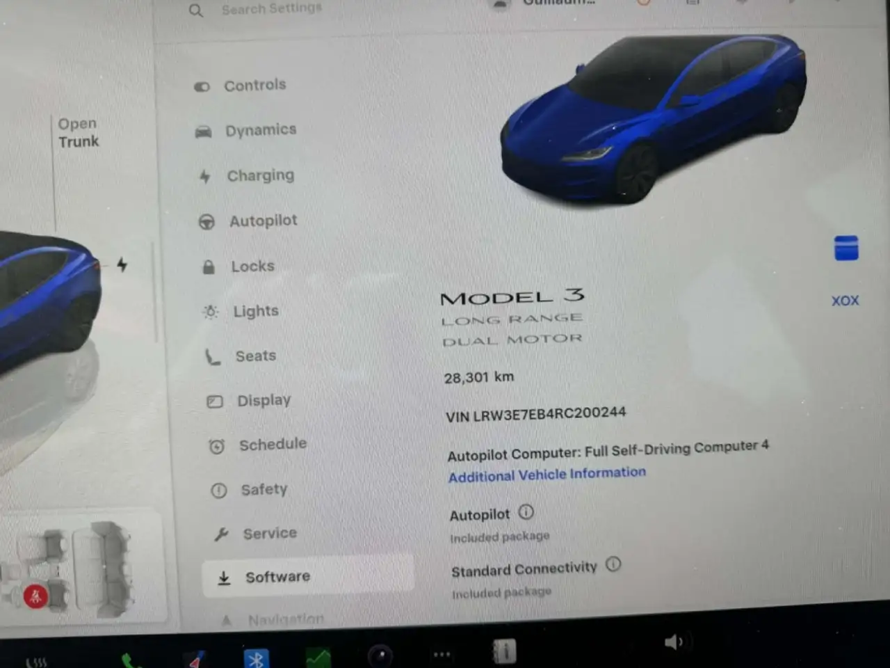Tesla Model 3 photo Tesla Model 3