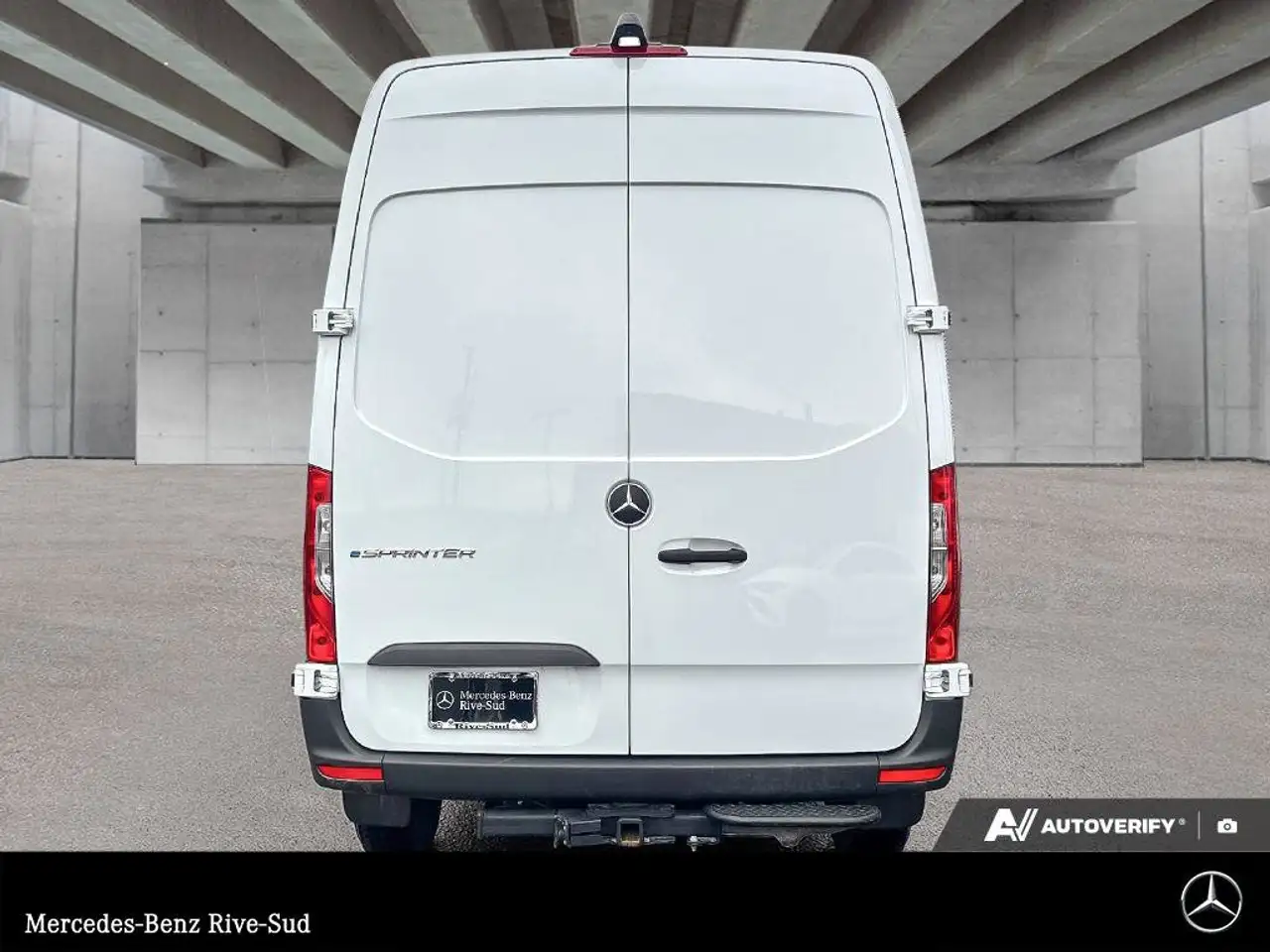 Mercedes-Benz eSprinter снимка Mercedes-Benz eSprinter