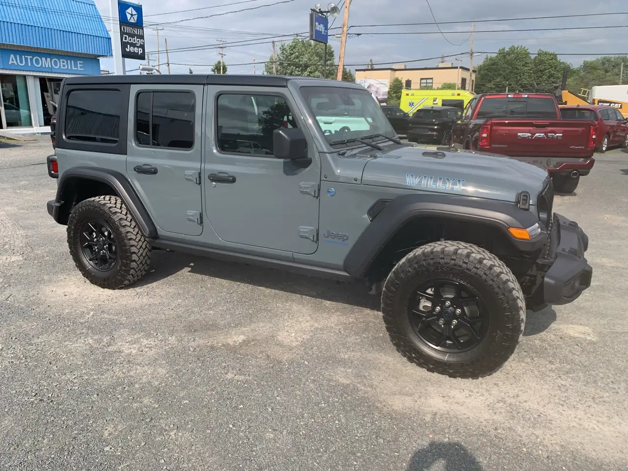 Jeep Wrangler снимка Jeep Wrangler