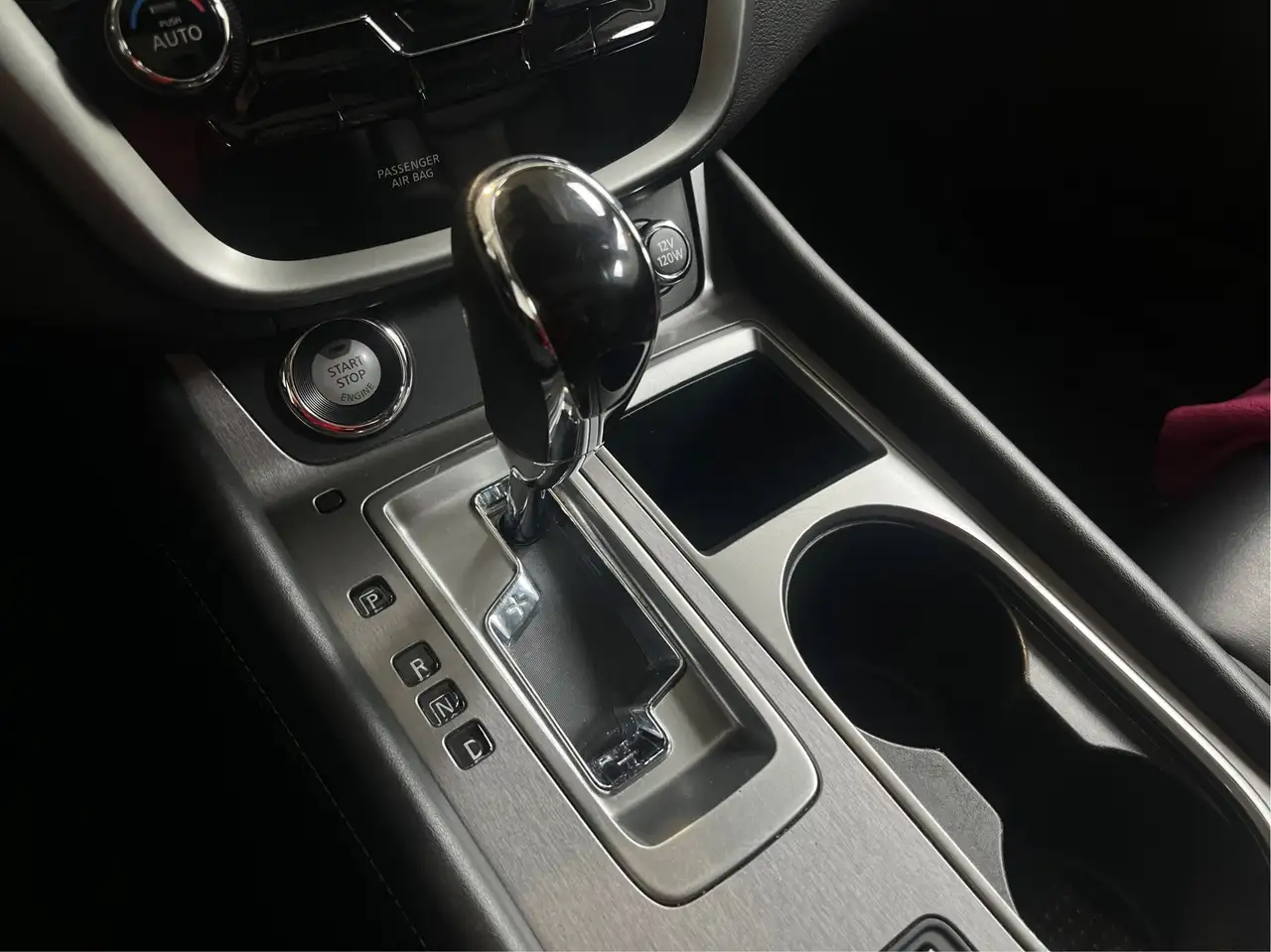 Nissan Murano снимка Nissan Murano