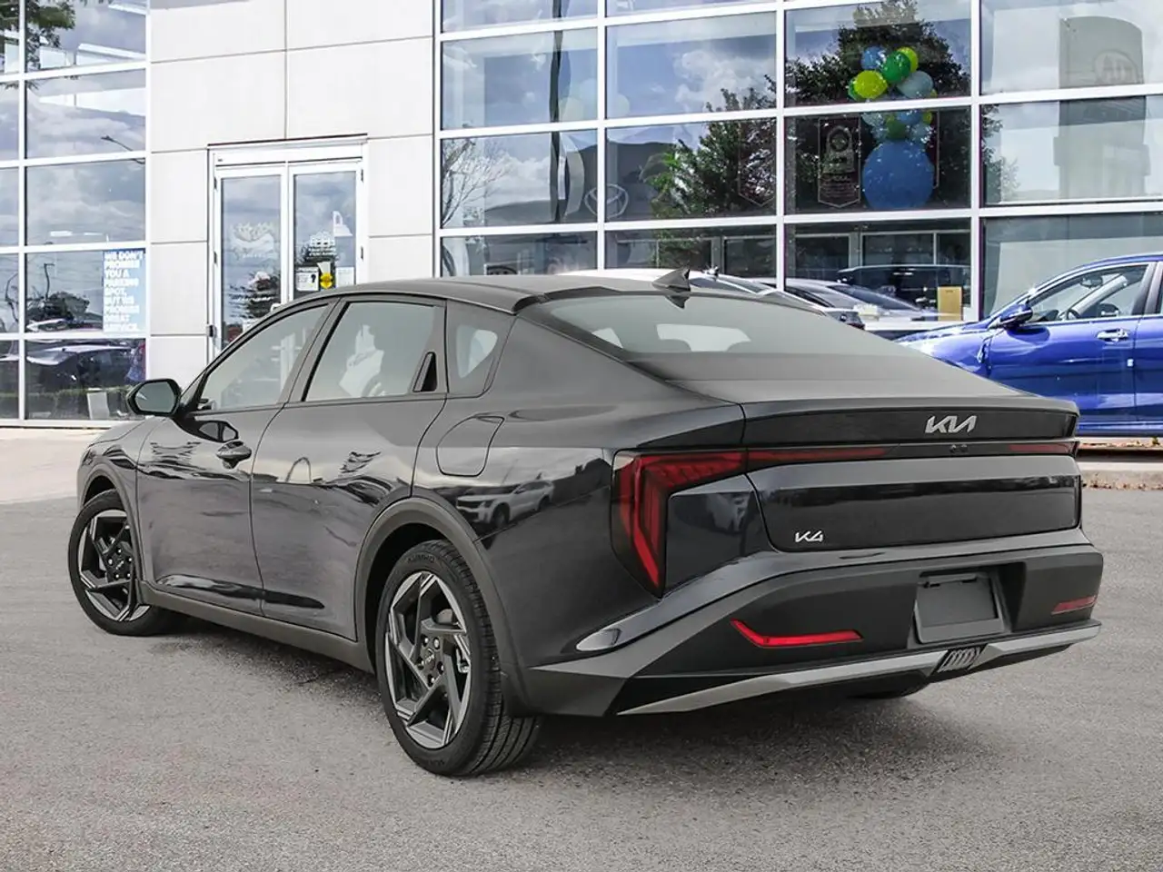 Kia K4 fotografie Kia K4