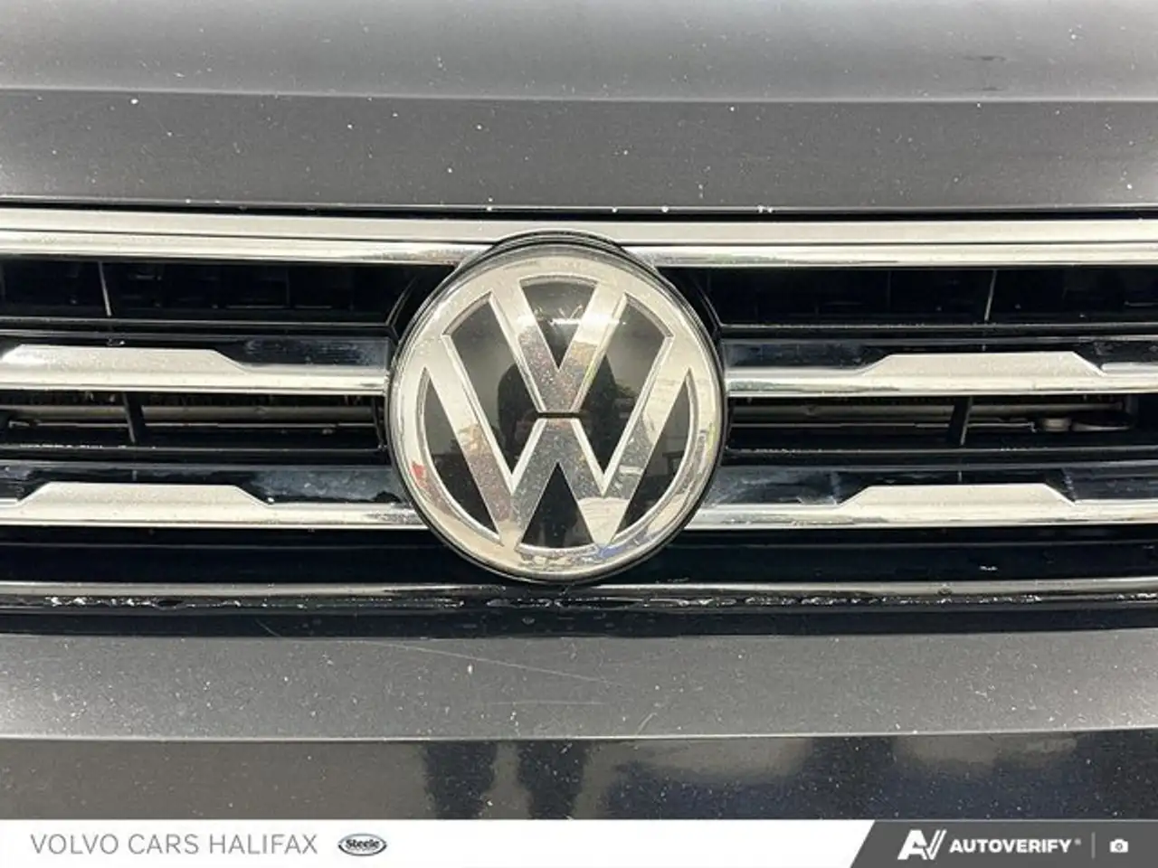 Volkswagen Tiguan photo Volkswagen Tiguan