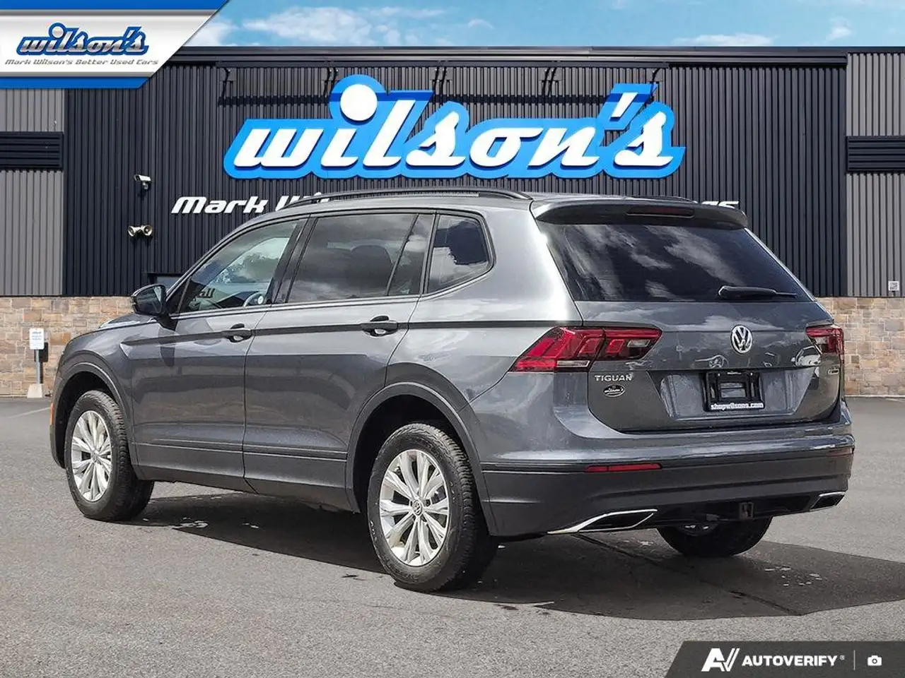 Volkswagen Tiguan photo Volkswagen Tiguan