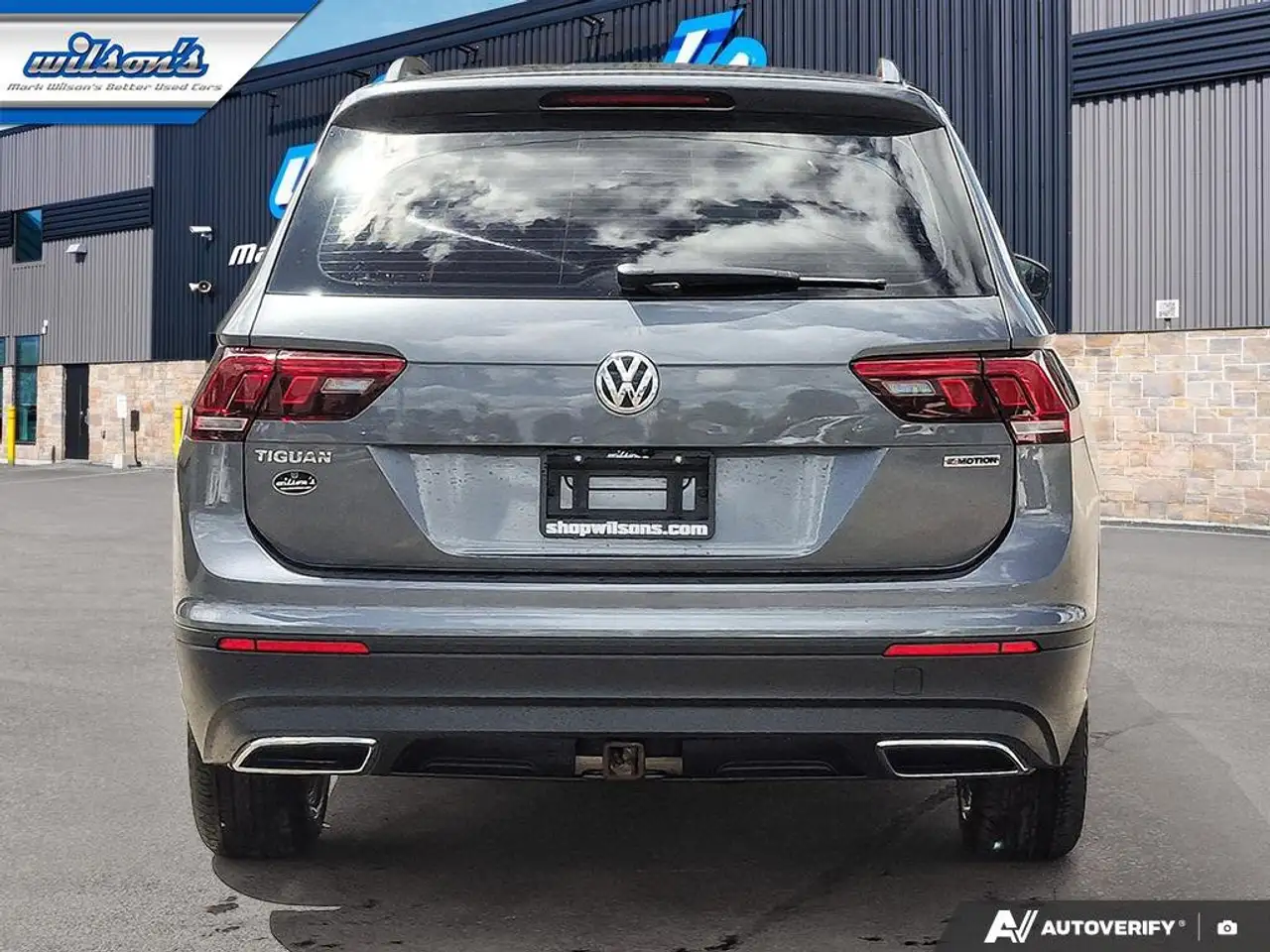Volkswagen Tiguan photo Volkswagen Tiguan