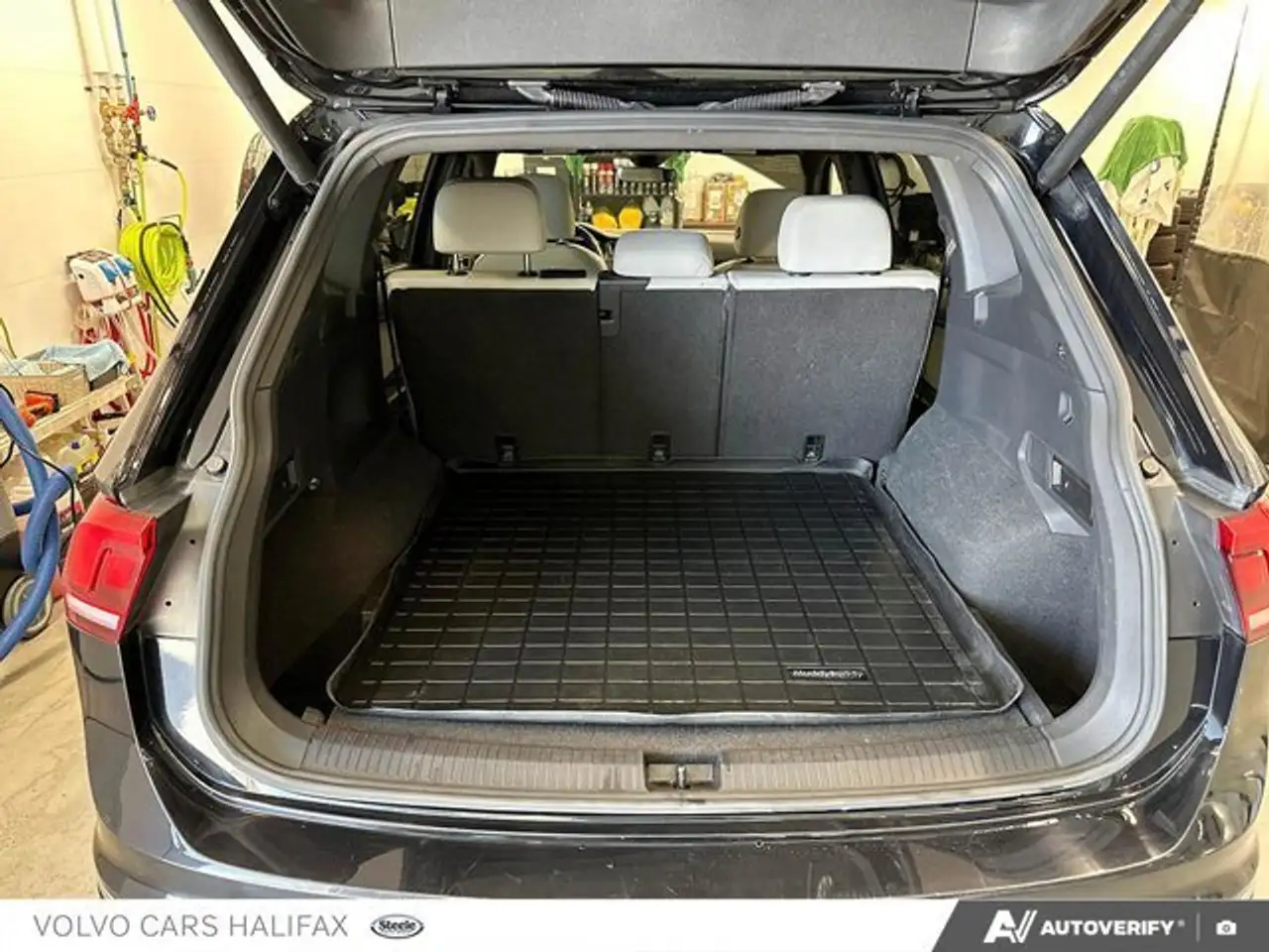 Volkswagen Tiguan photo Volkswagen Tiguan