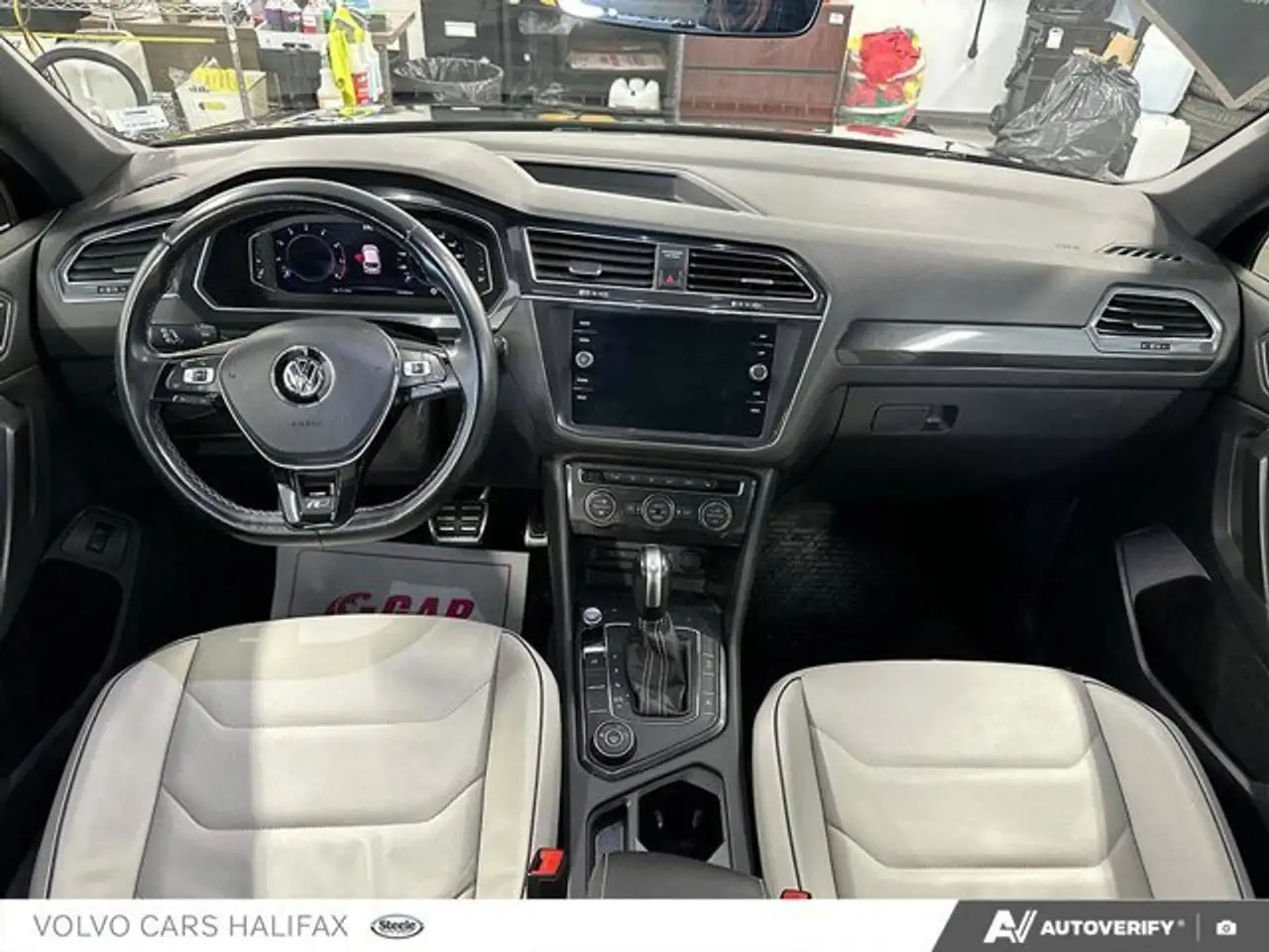 Volkswagen Tiguan photo Volkswagen Tiguan