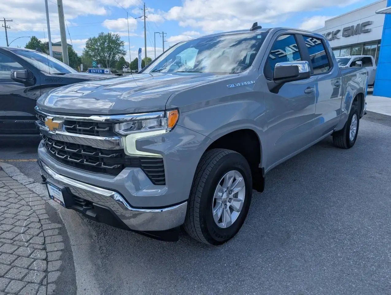 Chevrolet Silverado 1500 photo Chevrolet Silverado 1500