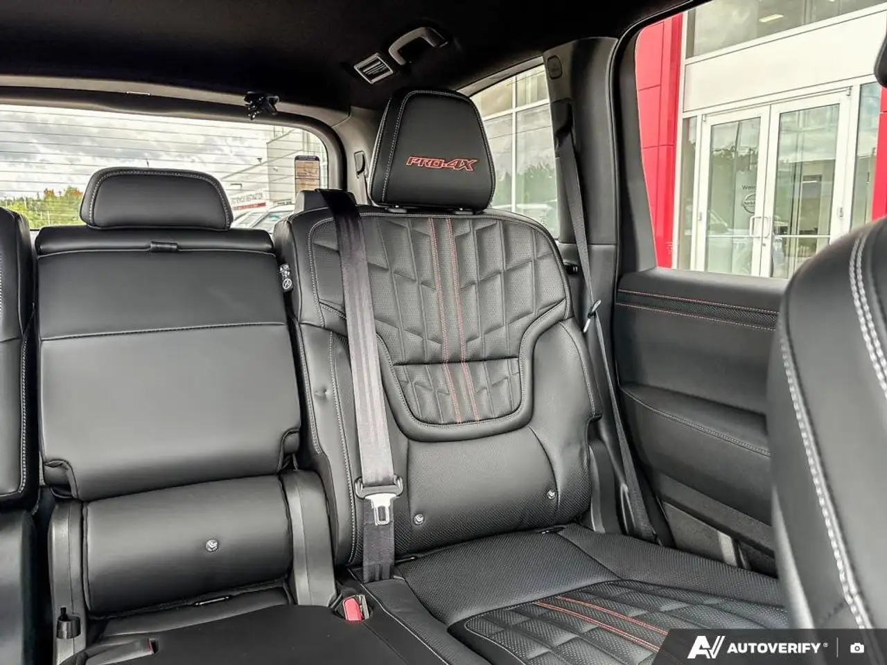 Nissan Armada photo Nissan Armada