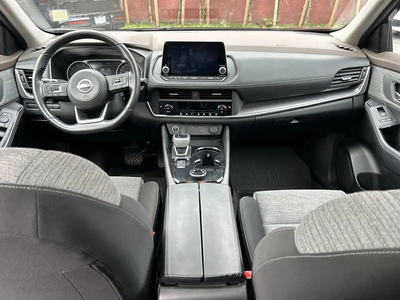 Nissan Rogue photo Nissan Rogue