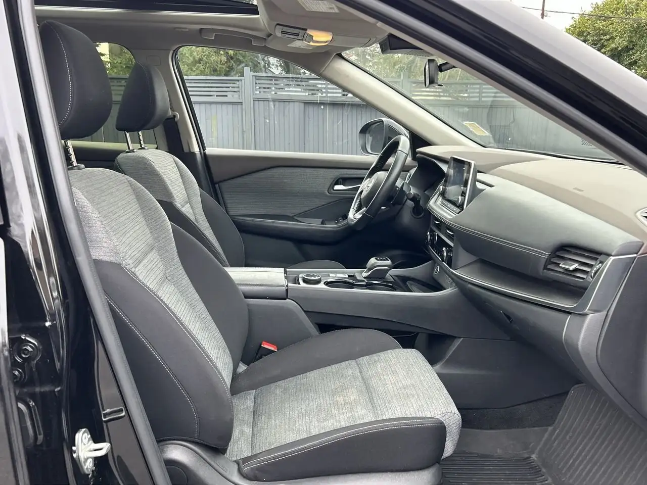 Nissan Rogue photo Nissan Rogue