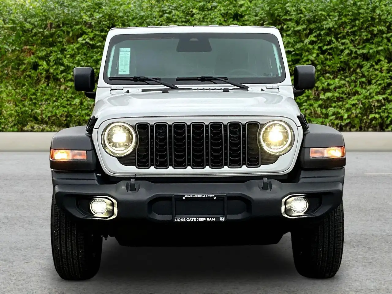 Jeep Wrangler снимка Jeep Wrangler