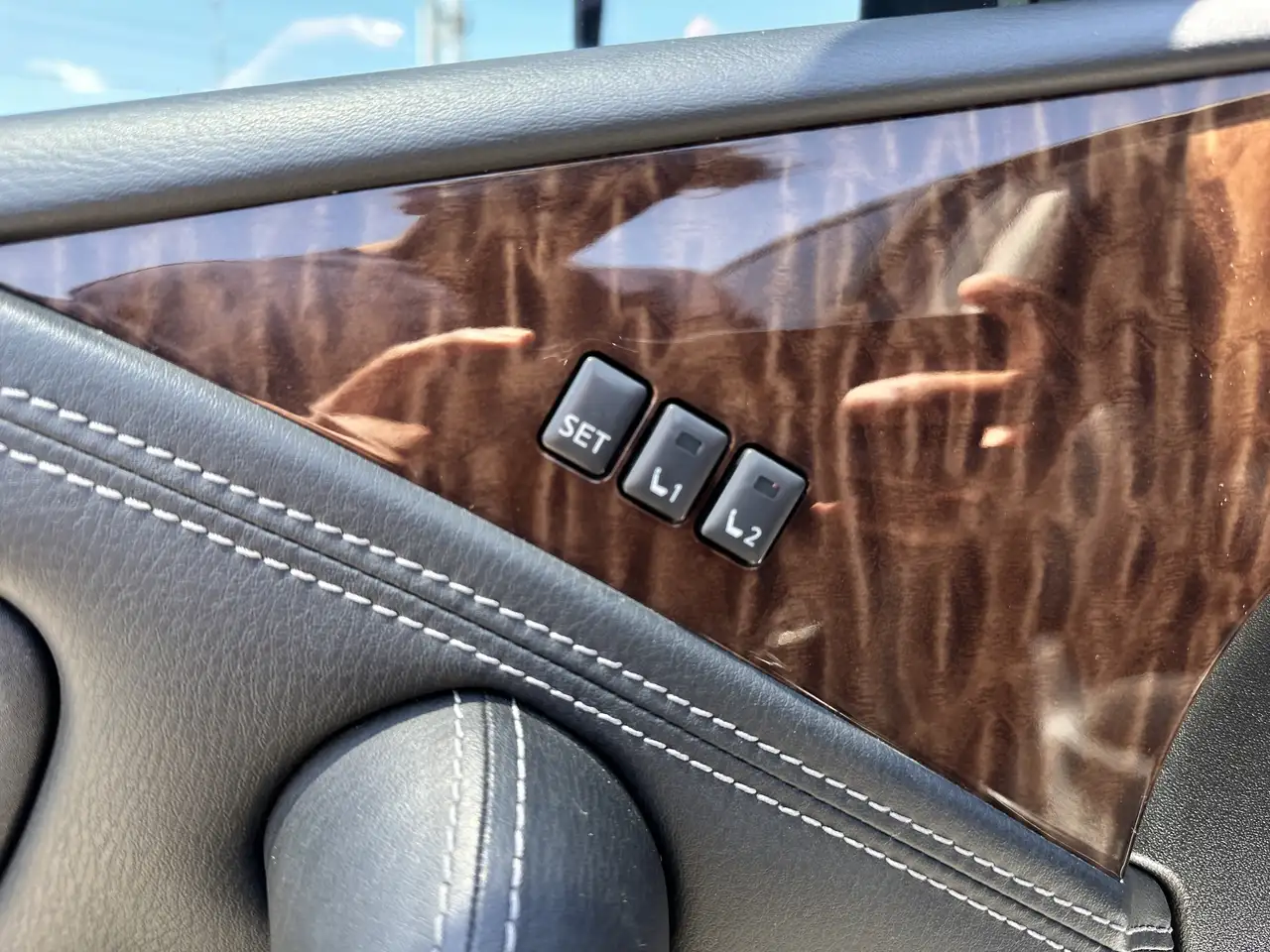 Nissan Armada fotografie Nissan Armada