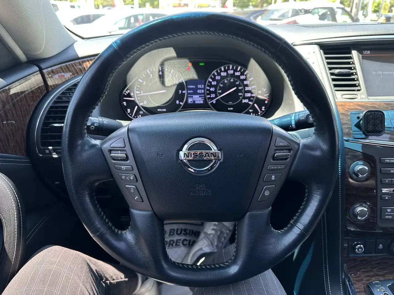 Nissan Armada fotografie Nissan Armada