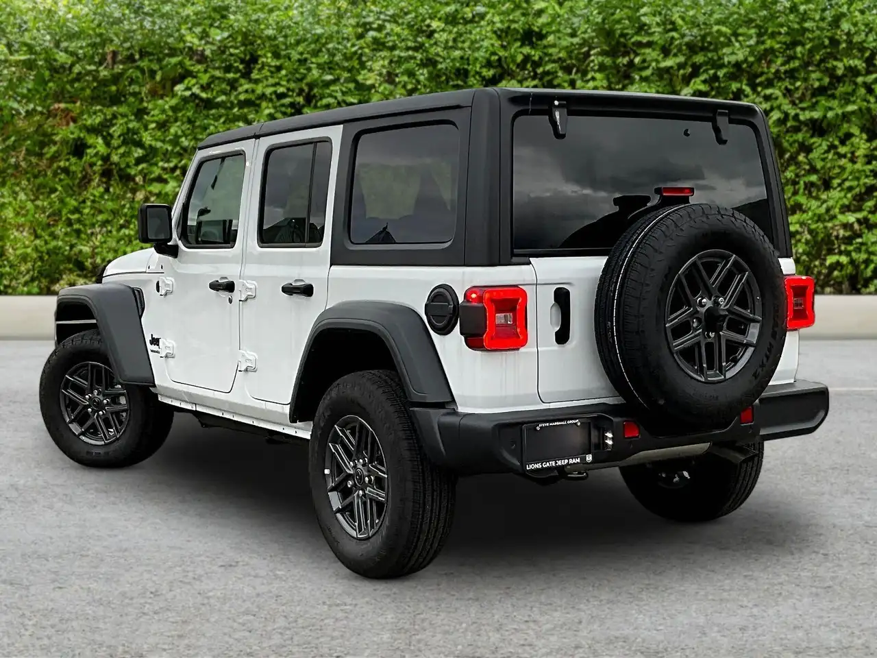 Jeep Wrangler снимка Jeep Wrangler