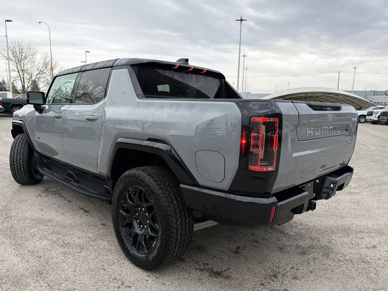 GMC HUMMER EV Pickup снимка GMC HUMMER EV Pickup