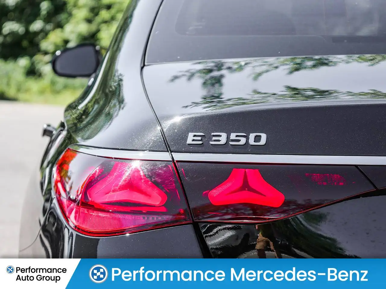 Mercedes-Benz E-Class fotografie Mercedes-Benz E-Class