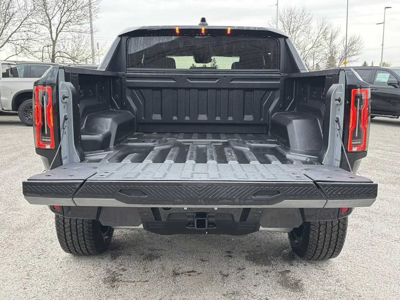 GMC HUMMER EV Pickup снимка GMC HUMMER EV Pickup