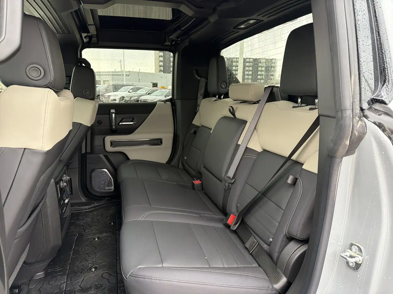 GMC HUMMER EV Pickup снимка GMC HUMMER EV Pickup