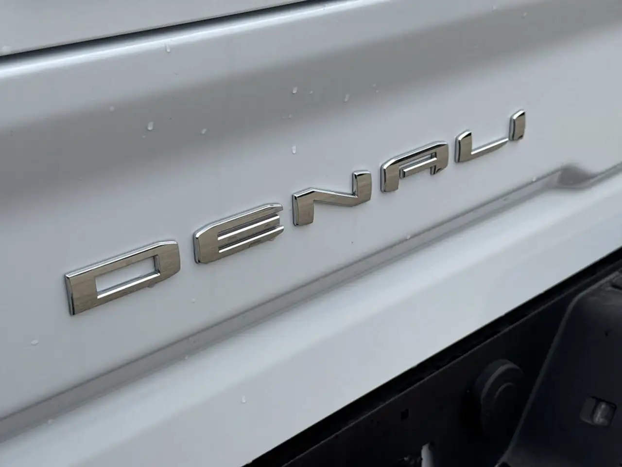 GMC Sierra 3500HD снимка GMC Sierra 3500HD