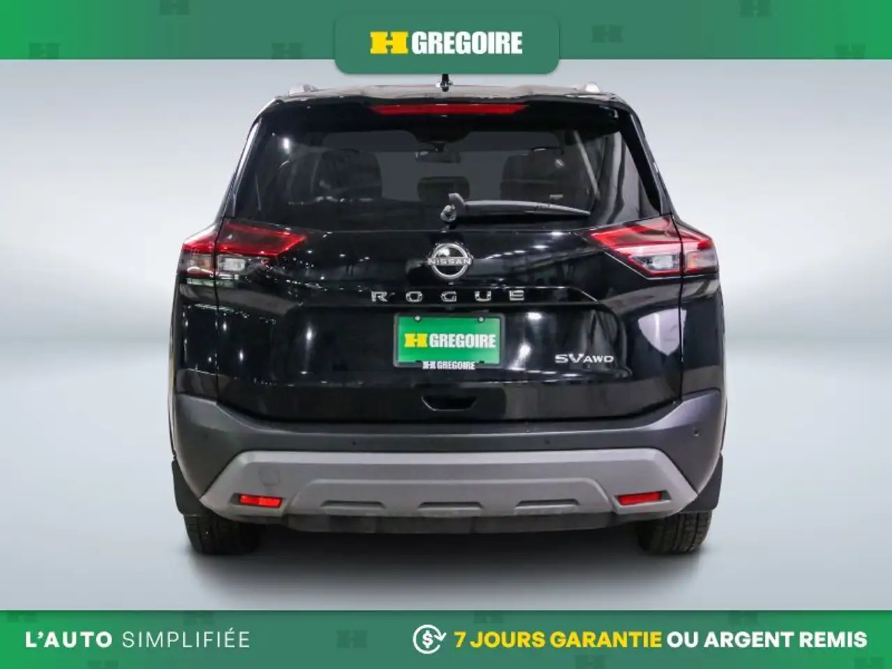 Nissan Rogue снимка Nissan Rogue