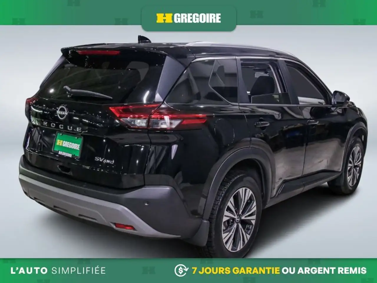 Nissan Rogue снимка Nissan Rogue