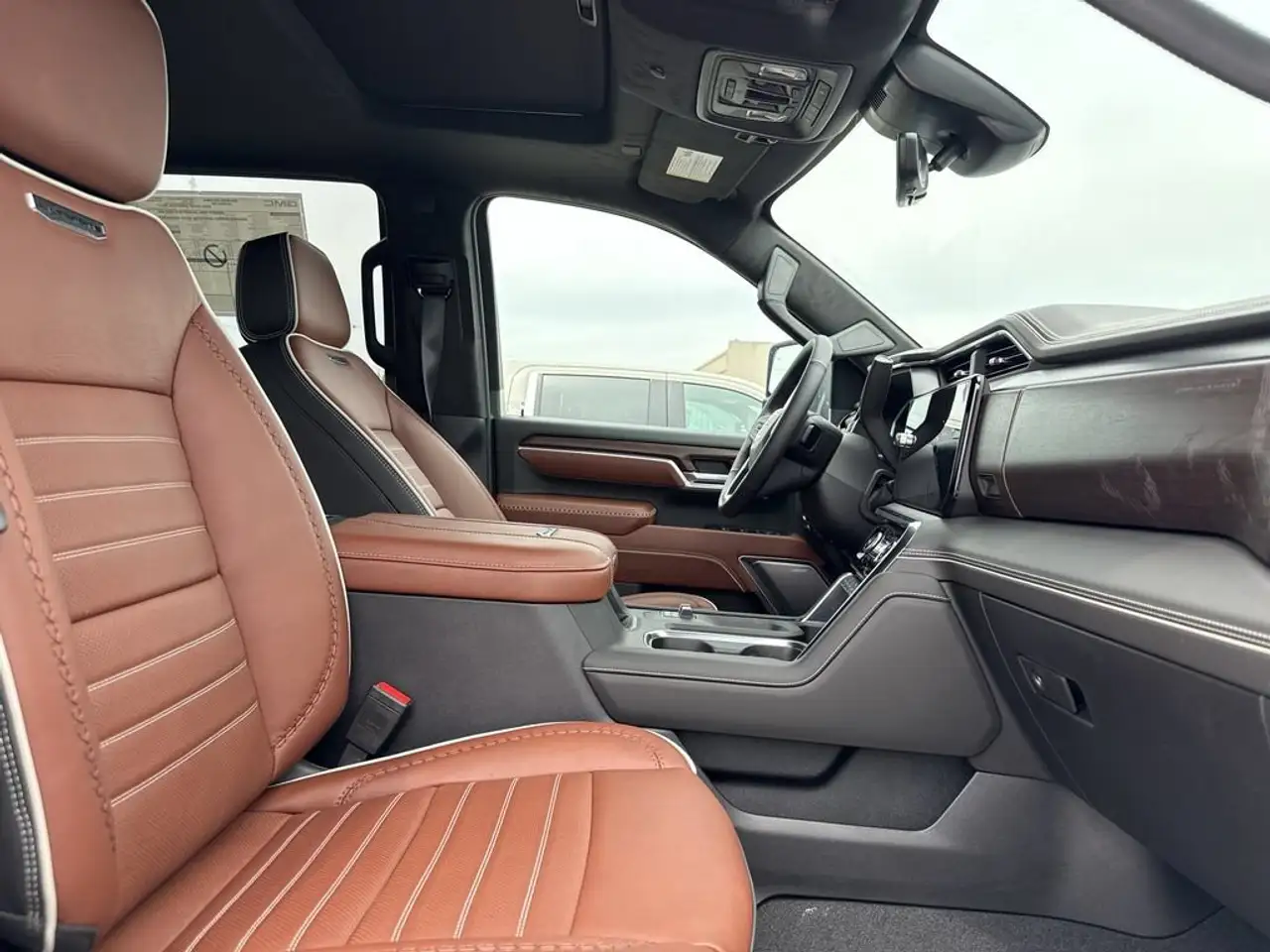 GMC Sierra 3500HD снимка GMC Sierra 3500HD